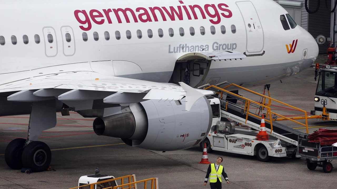 Un Airbus 320 di Germanwings  (Ansa)