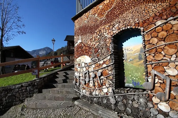 Mezzano di Primiero, tutto il fascino dell'antico borgo di montagna