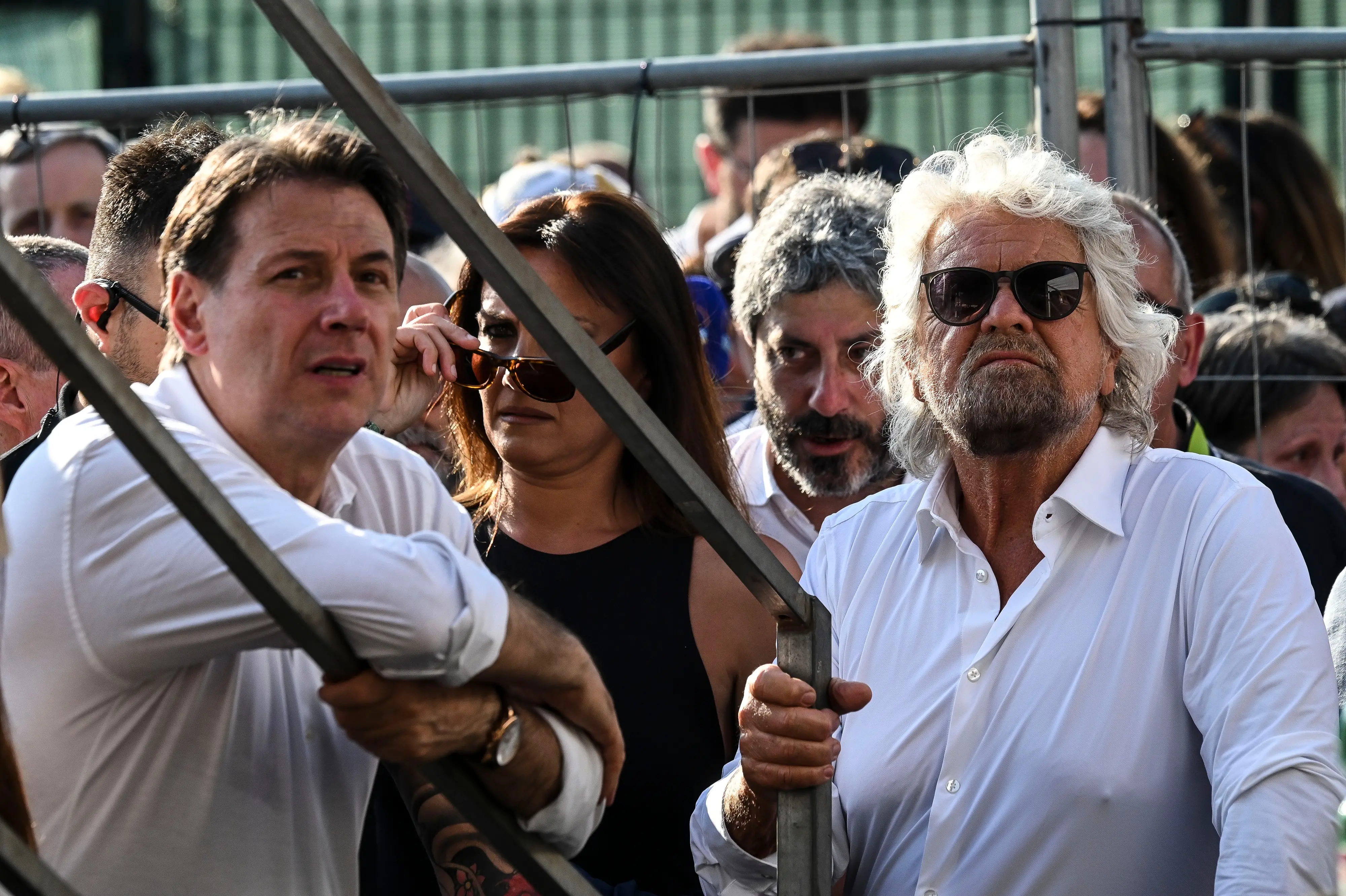 L'ombra di Beppe Grillo sul Movimento. Conte incontra i capigruppo