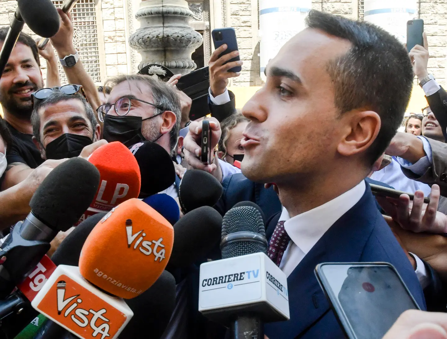 Luigi Di Maio: "Battiamo i populisti. Il Movimento è finito. Beppe? Gli voglio bene"