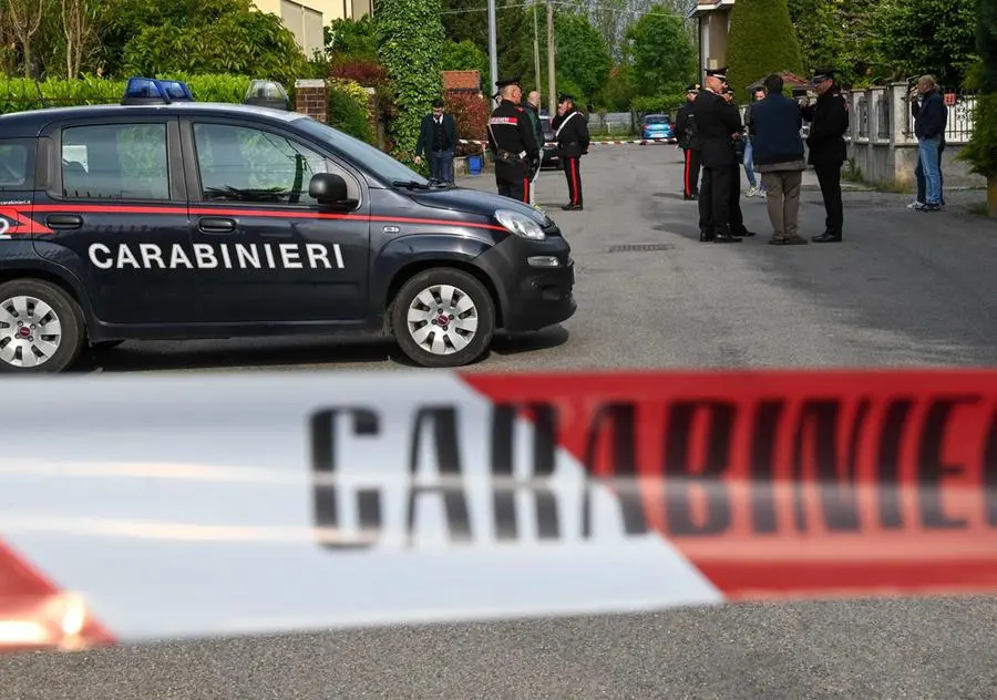 Roma, festa di compleanno in piscina: 19enne si tuffa e muore