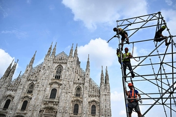 Silvio Berlusconi, funerali di Stato in Duomo: orari, percorso del feretro, chi ci sarà