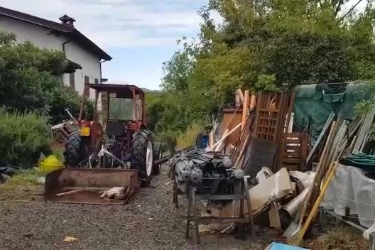 Il casolare di Perazzi dove Sebastiani si sarebbe rifugiato durante la latitanza