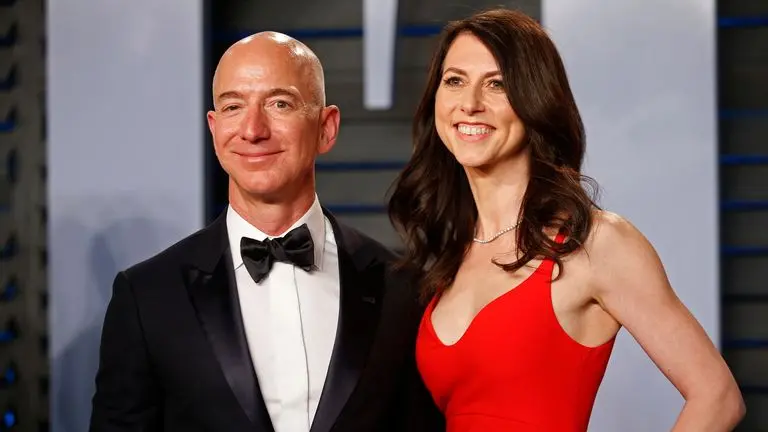 MacKenzie Scott: da Jeff Bezos all'uomo più comune