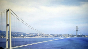 Ponte sullo Stretto di Messina, la storia infinita. Da Carlo Magno a Salvini