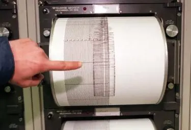 Terremoto nel Napoletano, due scosse nei Campi Flegrei