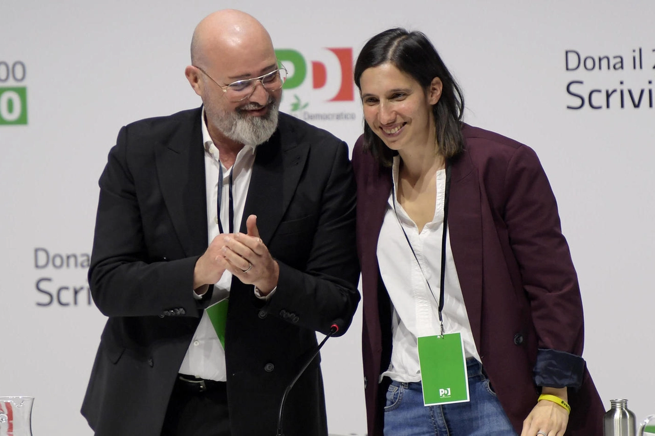 Stefano Bonaccini con Elly Schlein