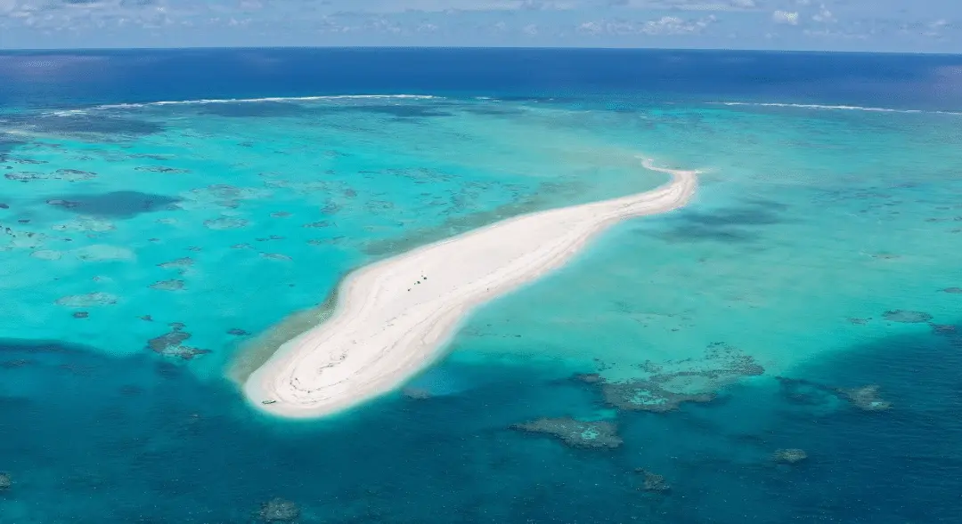 Alle Seychelles è nata una nuova isola: cos'è e dove si trova Derrick’s Sandbank