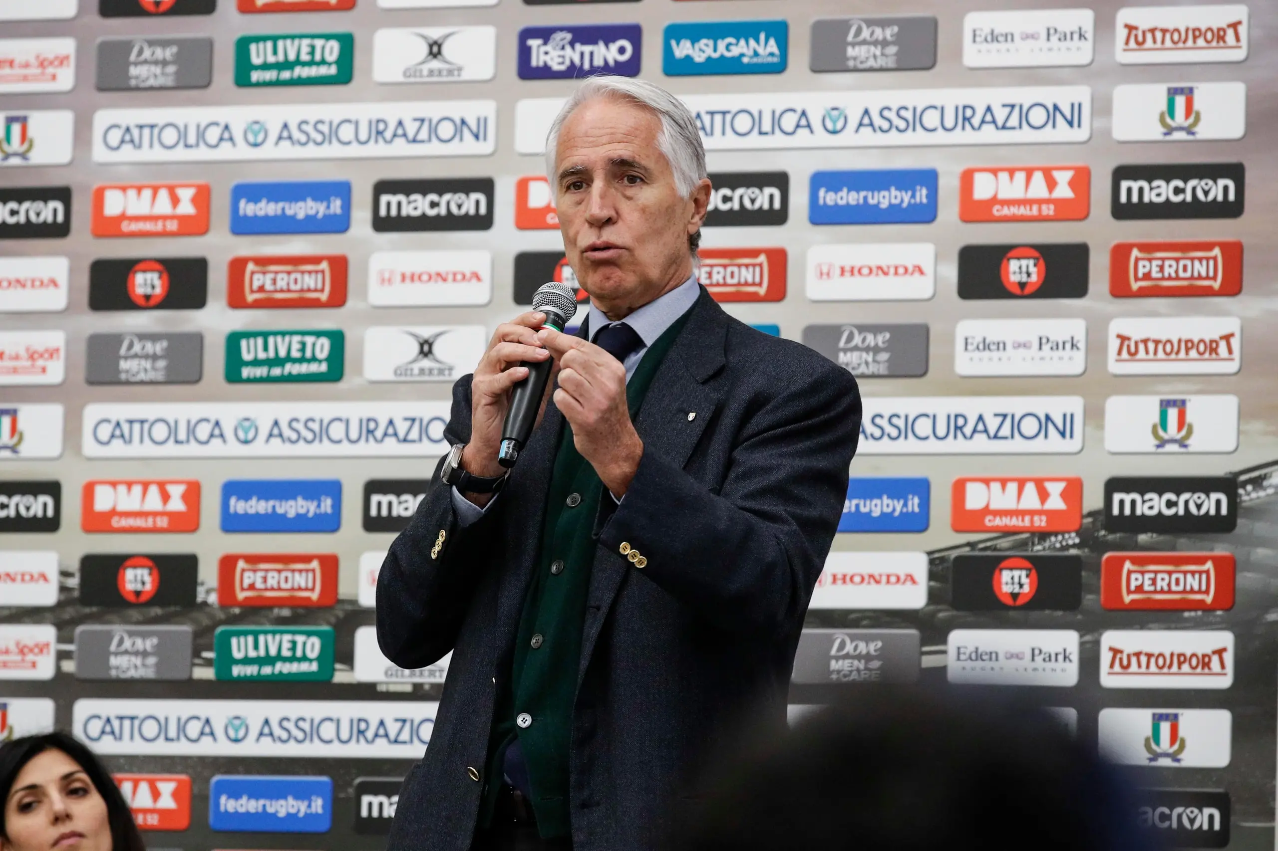 Malagò: "Lo sport riprende. Calcio? Serve un piano B per non mandare tutto all'aria"