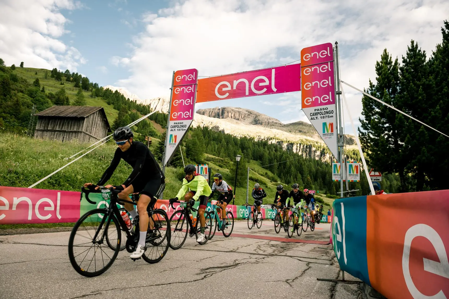 Maratona dles Dolomites 2017, amanti della bici e della natura da tutto il mondo