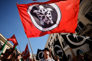 CasaPound Roma, presidio non autorizzato sotto la sede: "Ci riprendiamo la libertà"