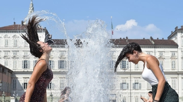 Caldo, l’anticiclone Cerbero non molla la presa. E nel weekend si prevede una fiammata ancora più rovente