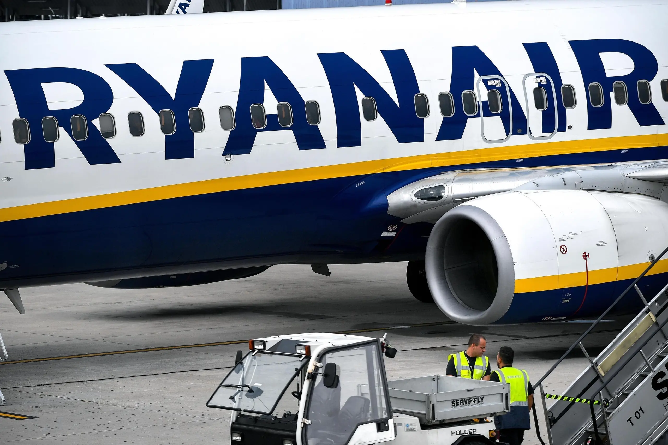 Bagagli a mano, Ryanair: "Pronti a collaborare con l'Antitrust"