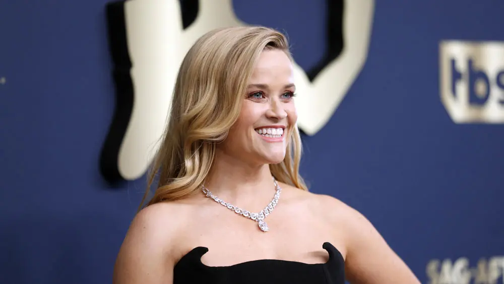 Reese Witherspoon protagonista di una serie comedy sul cheerleading