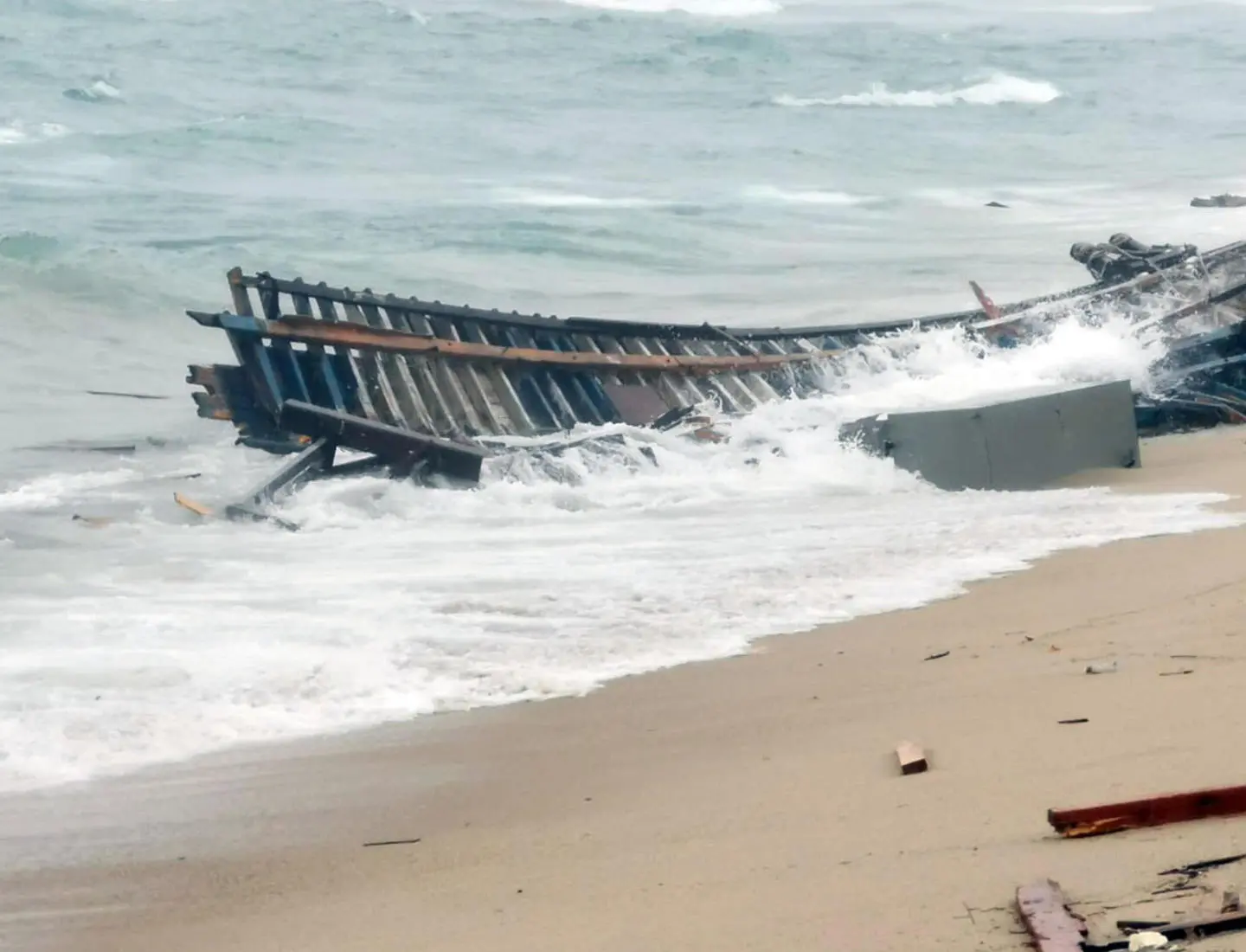 Strage dei migranti su 'velieri' in fuga dalla guerra. La rotta (dimenticata) del mar Egeo