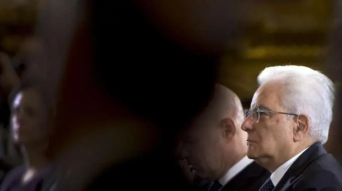 Mattarella, sconsiderata critica vaccini