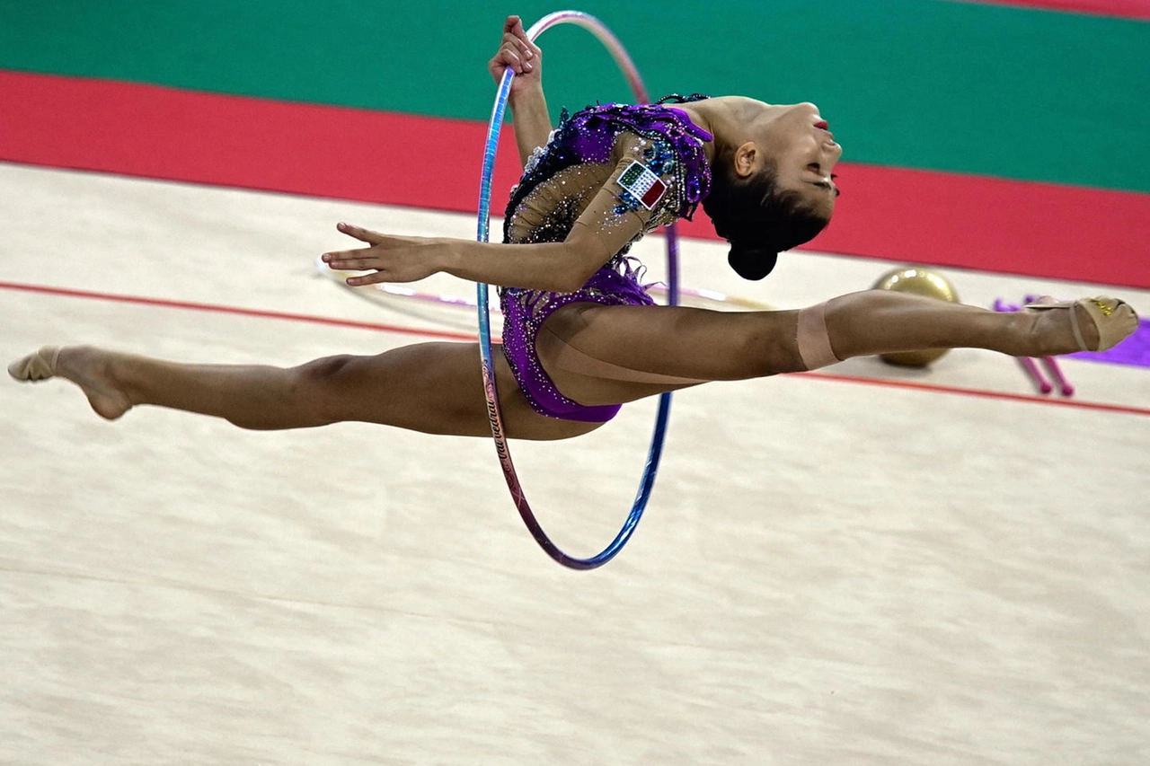 Raffaeli durante la finale all-around individuale (Epa/Vassil Donev)