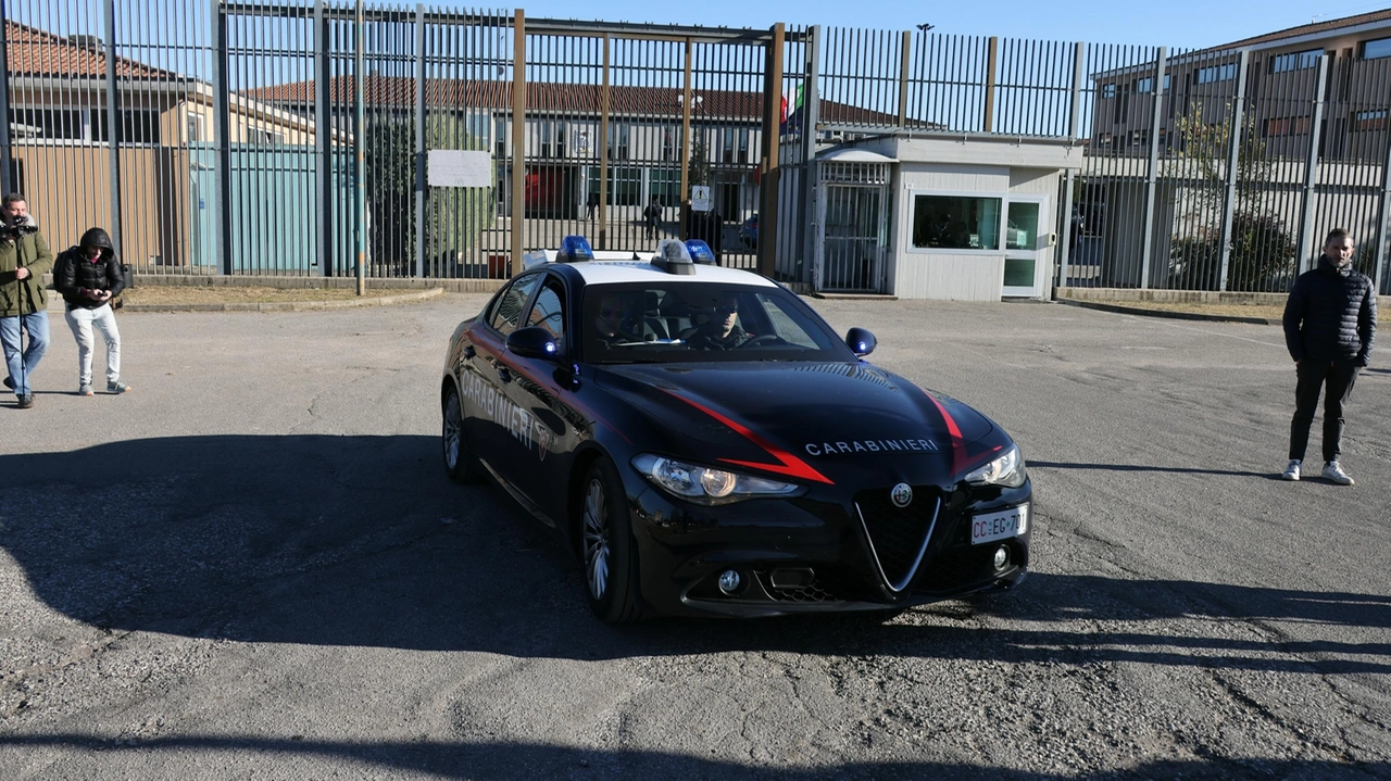 La scorta di Turetta al carcere di Verona