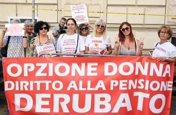 Pensioni 2024, Quota 103 o 41? Le ipotesi del Governo: a riposo a 62 anni nelle aziende in crisi