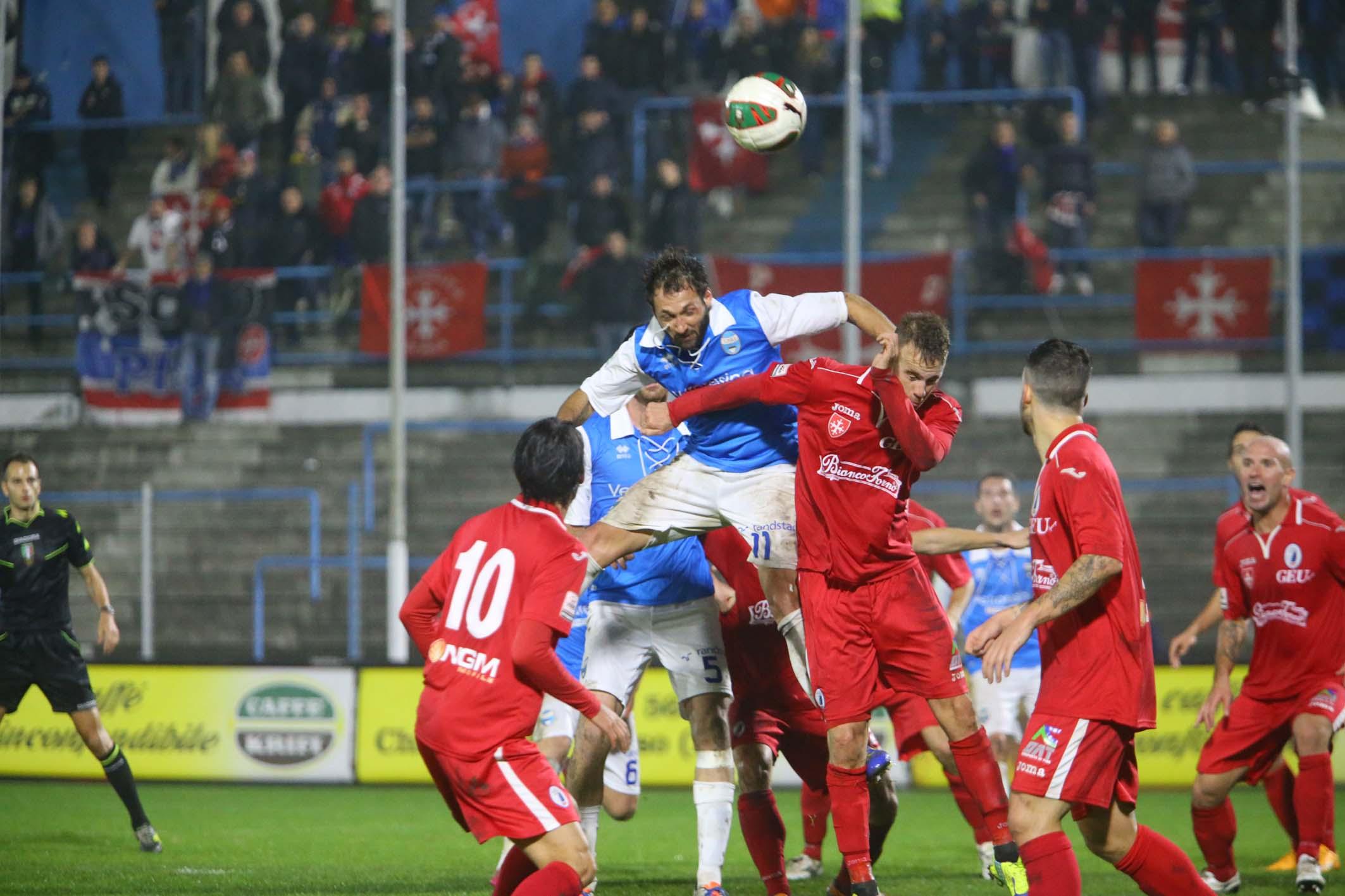 Il Pisa Piega La Spal E Ringrazia Rozzio E Germinale