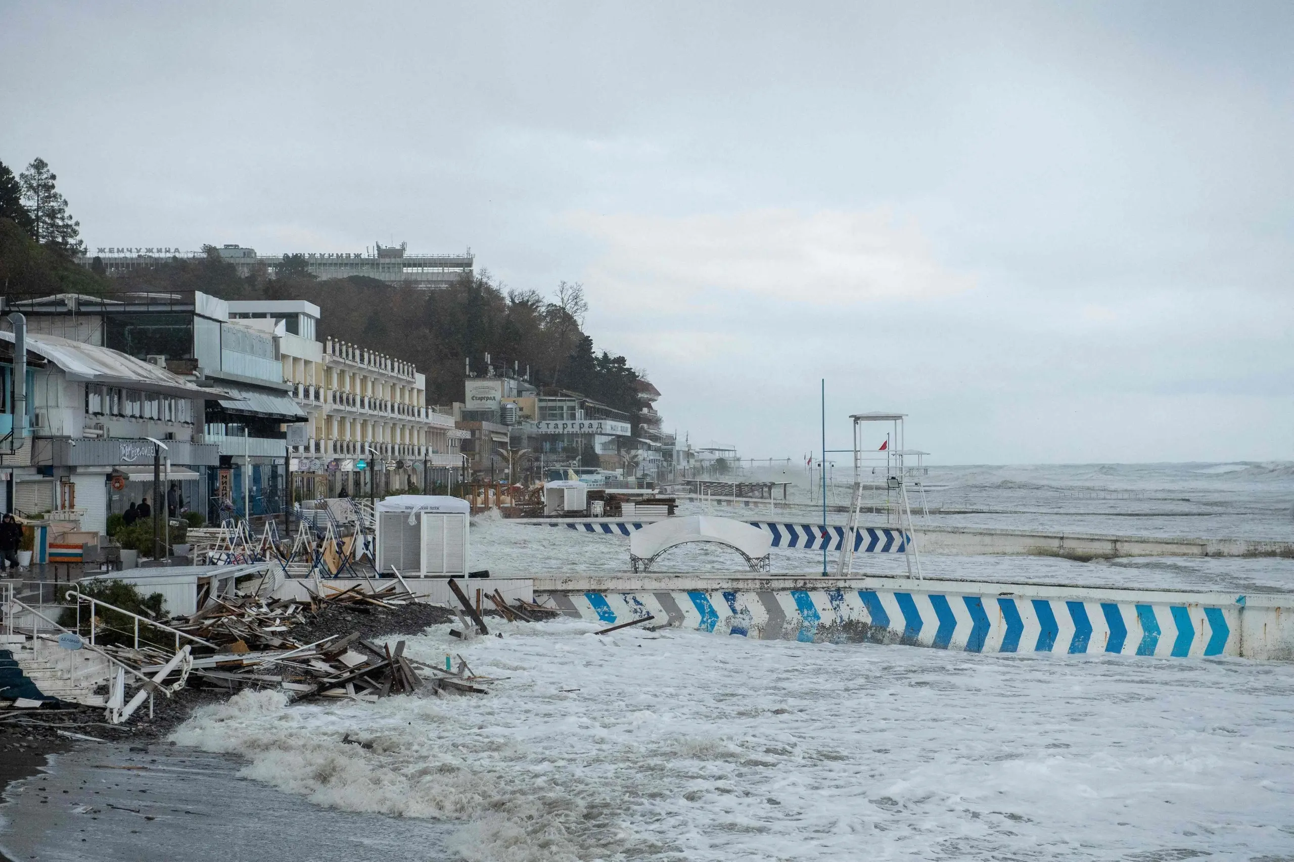 Maxi Tempesta Sull'Europa Orientale. Alluvioni E Bufere Di Neve: 1,9 ...