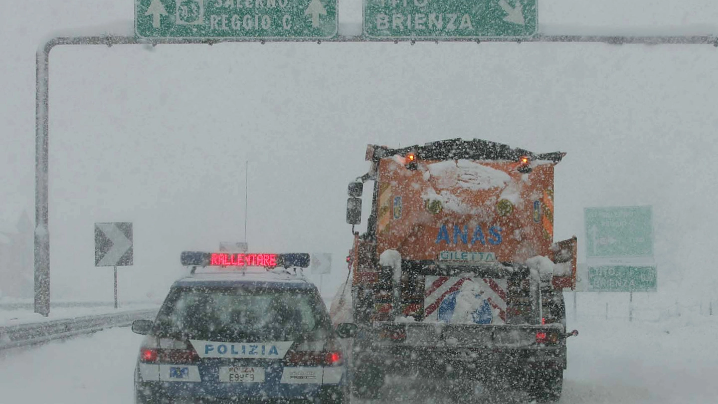 Previsioni meteo, Italia tra pioggia e neve (Ansa)