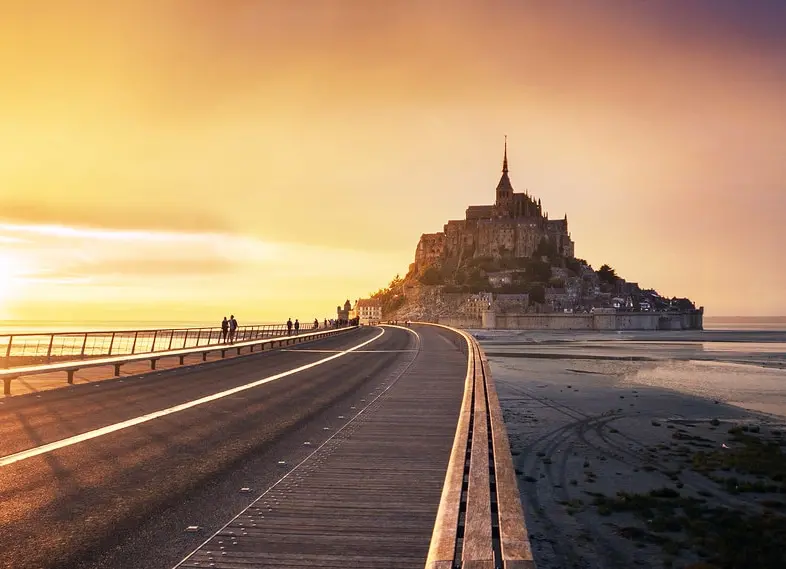 Mont Saint-Michel, i mille anni della celebre abbazia