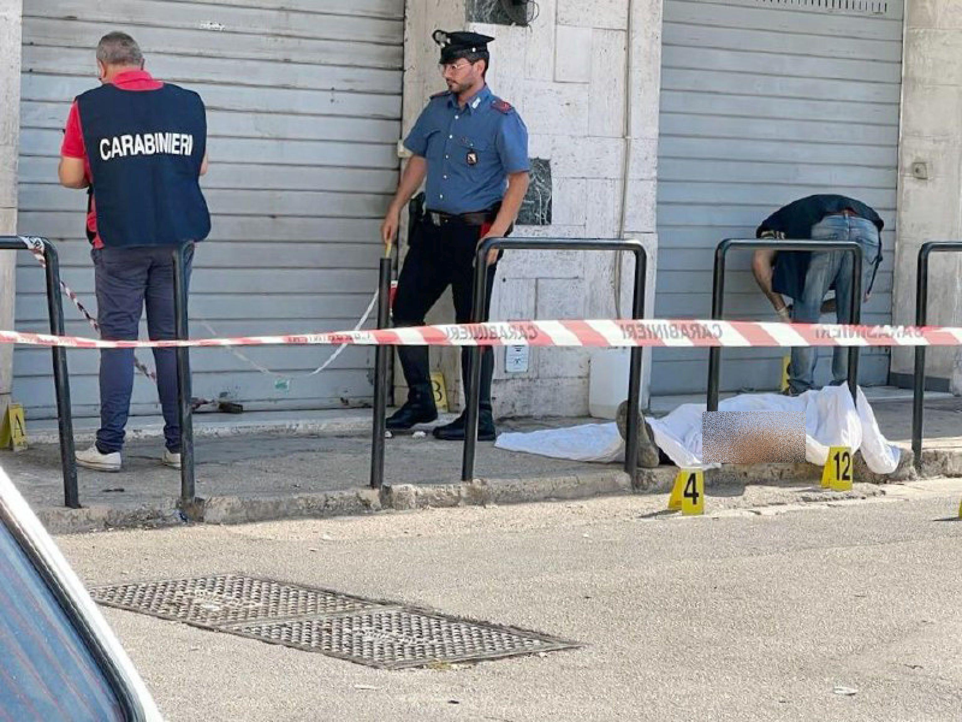 Omicidio Napoli Michele Della Corte Ucciso In Strada