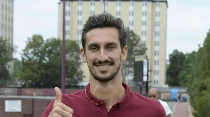 Astori saluta tifosi Cagliari