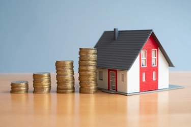 Il caro mutui restringe le case del 25%: calano i metri quadrati degli immobili acquistati