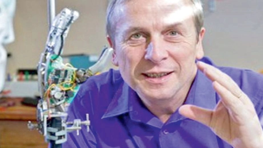 Kevin Warwick (da Qn)