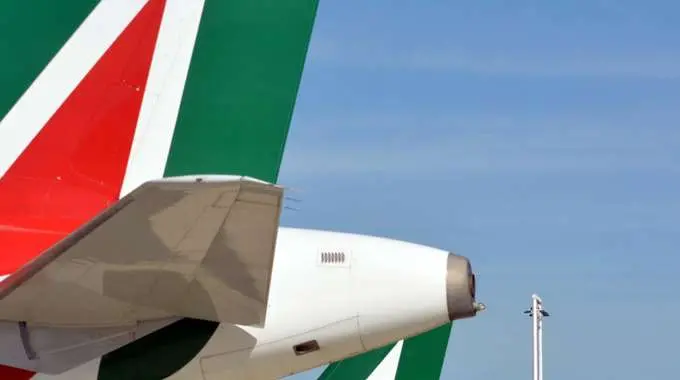 Alitalia, preaccordo azienda-sindacati