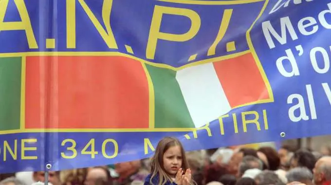 25 aprile: al via corteo a Milano