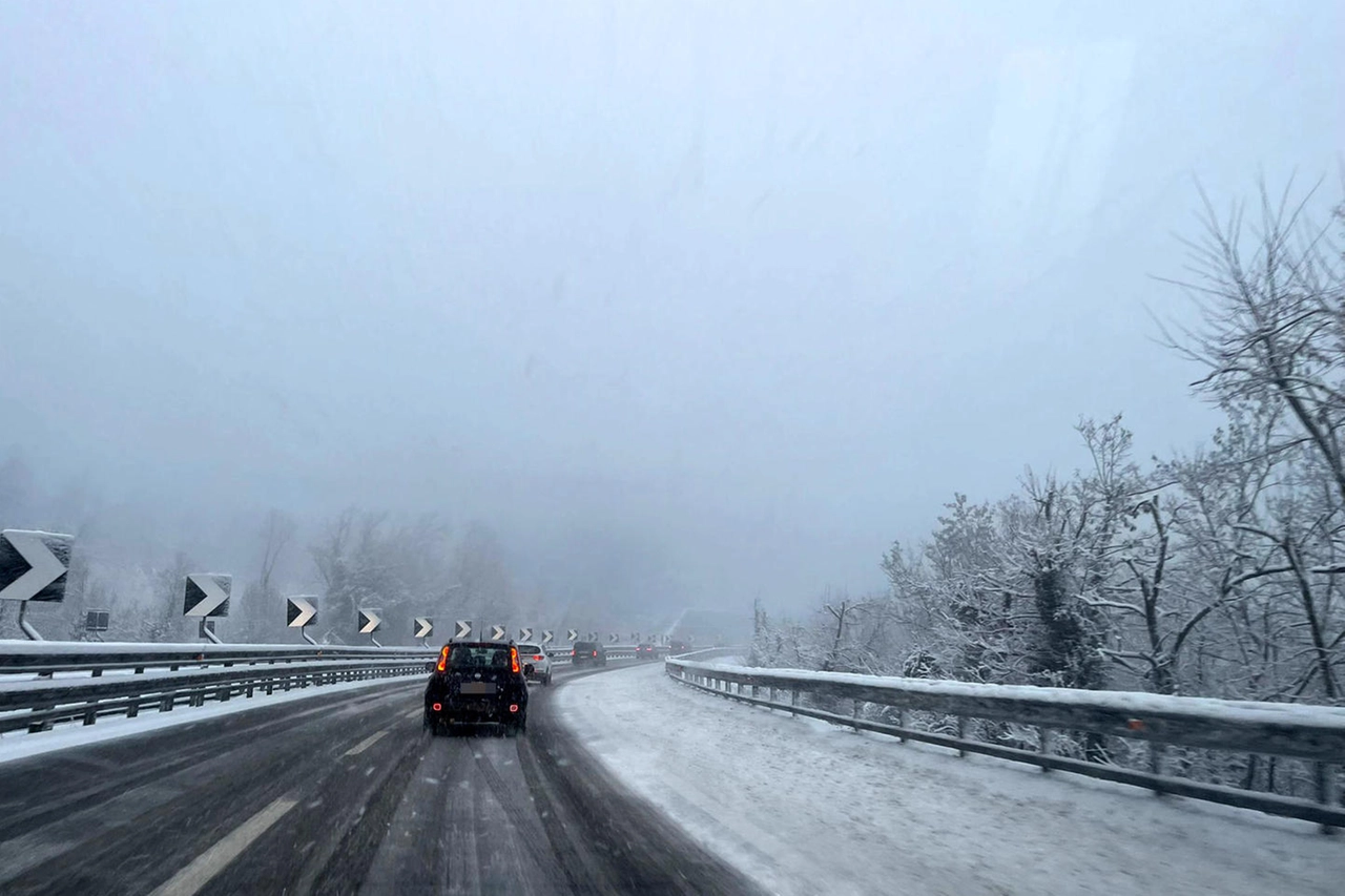 Autostrada A1 nel tratto appenninico (Ansa)