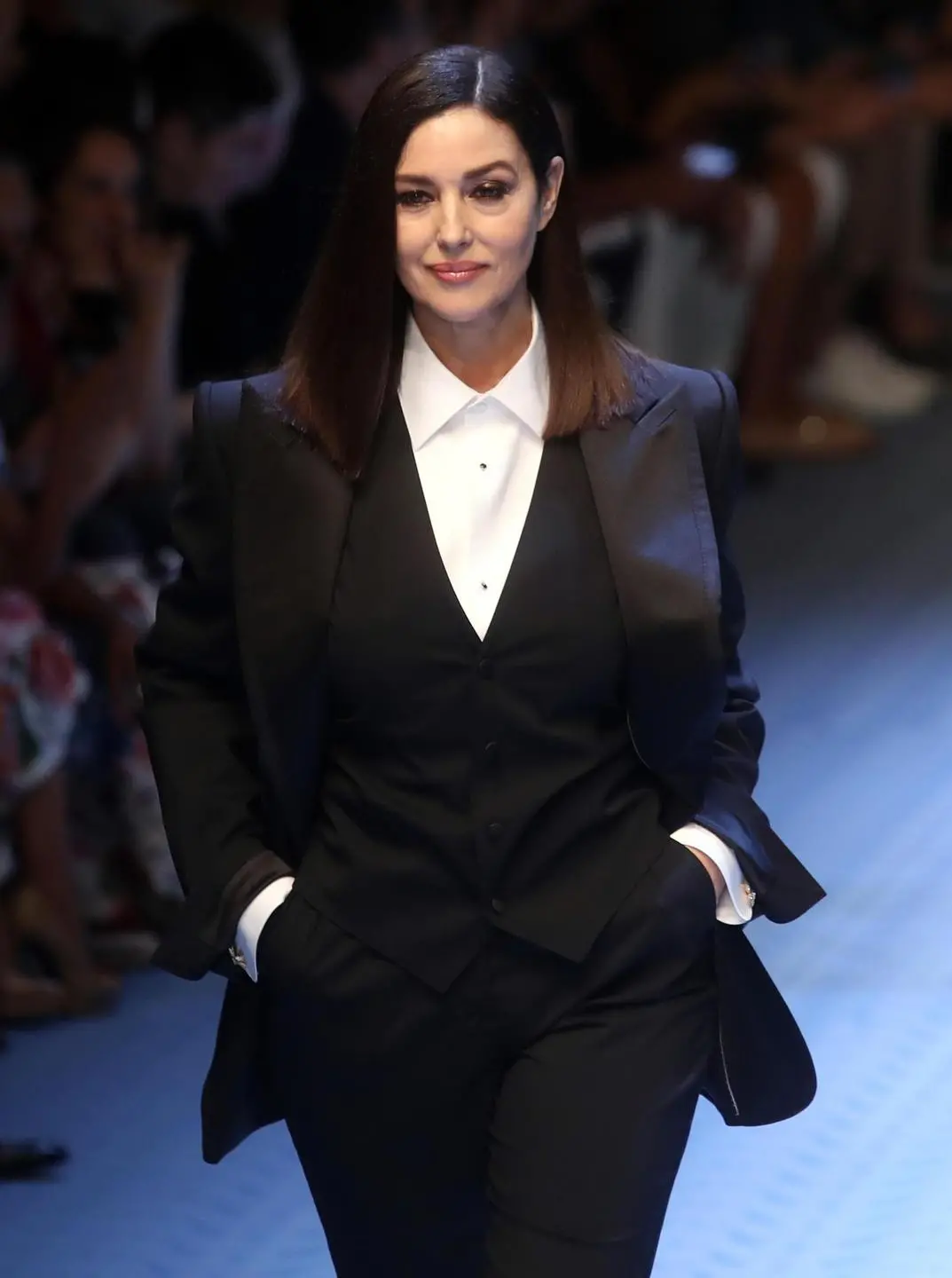 Dolce e Gabbana riportano in passerella Monica Bellucci