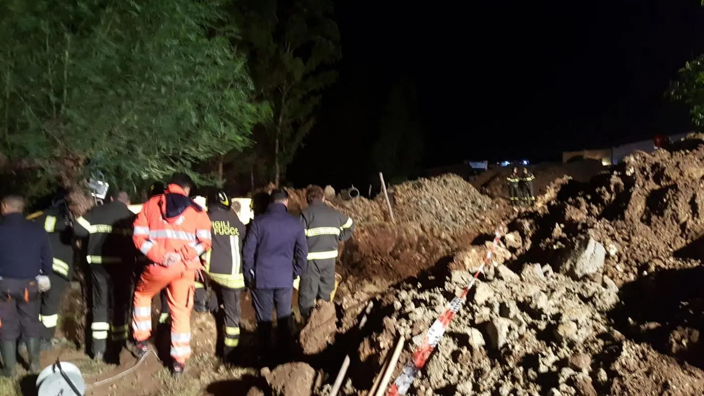 Maltempo, frana nel Crotonese: 4 morti