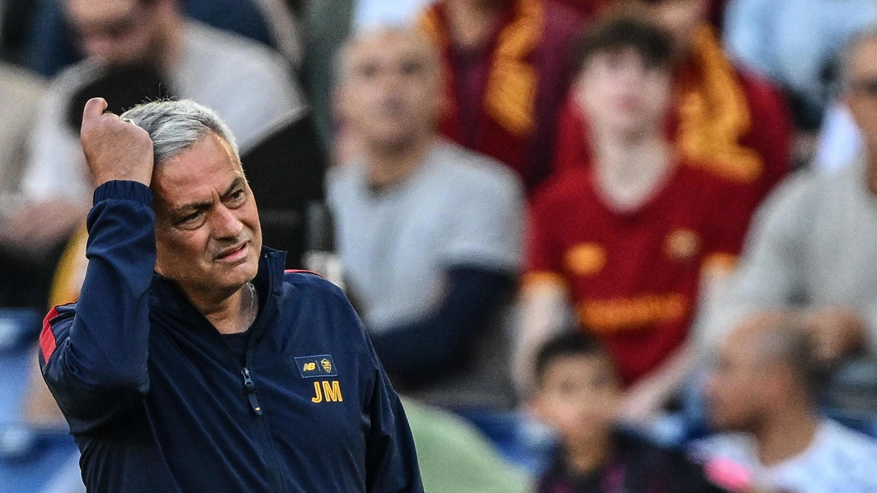 Roma-Inter, Mourinho: "Orgoglioso di questi ragazzi. Abbiamo 5-6 giocatori stanchissimi"