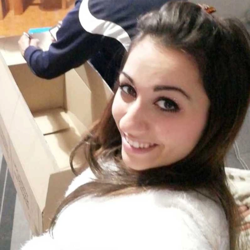 Annalisa D’Auria, bidella di 32 anni