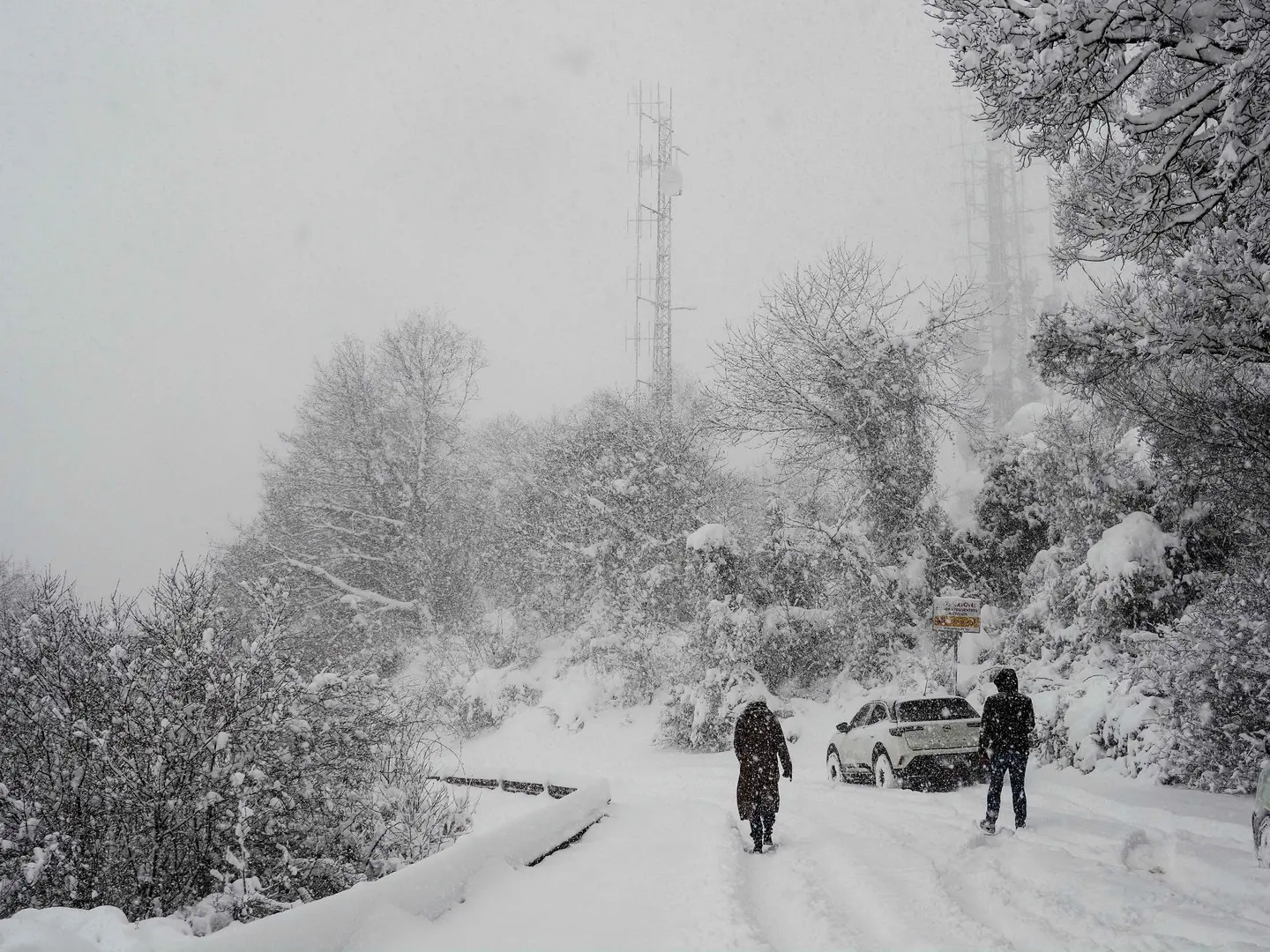 Previsioni meteo: sabato gelido. Pioggia e nevicate copiose: ecco dove