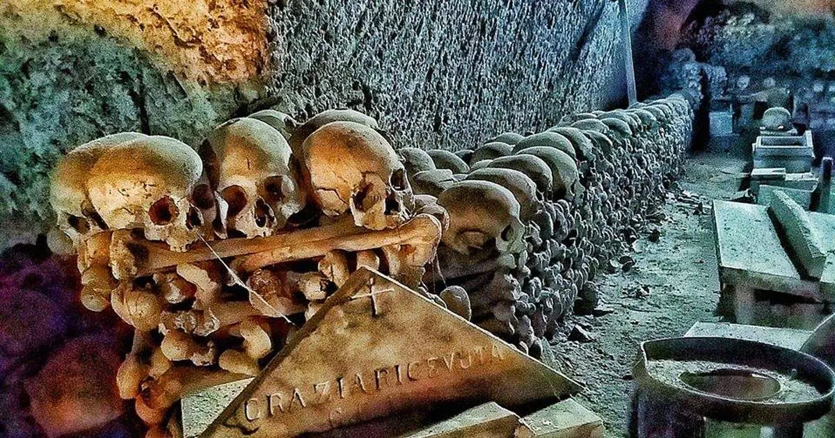 Cimitero delle Fontanelle, quartiere in rivolta: "Riaprirlo è un atto d'amore per Napoli"