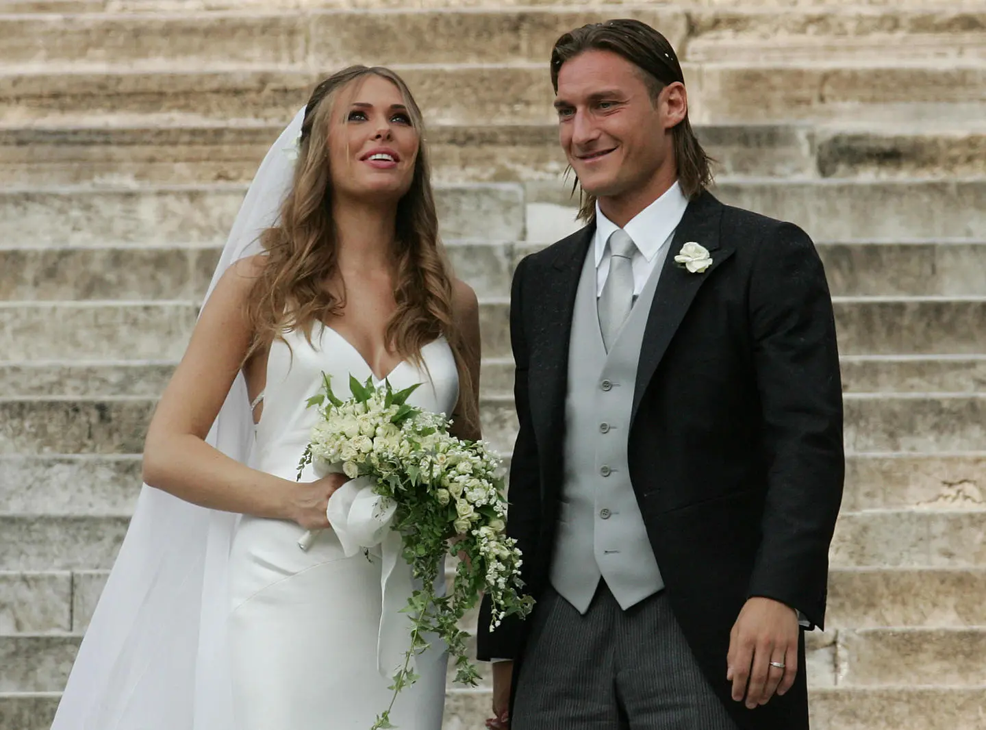 Totti-Ilary, Ravera: "Corna e coppie scoppiate. Che tristezza l’autogossip"