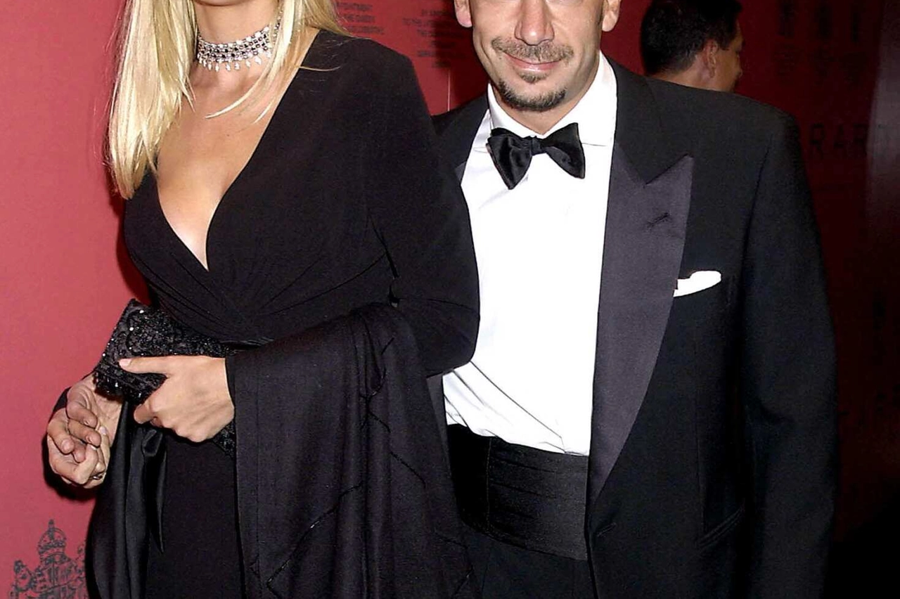 Vialli e la moglie Cathryn White Cooper, ex modella del Sudafrica, ora arredatrice