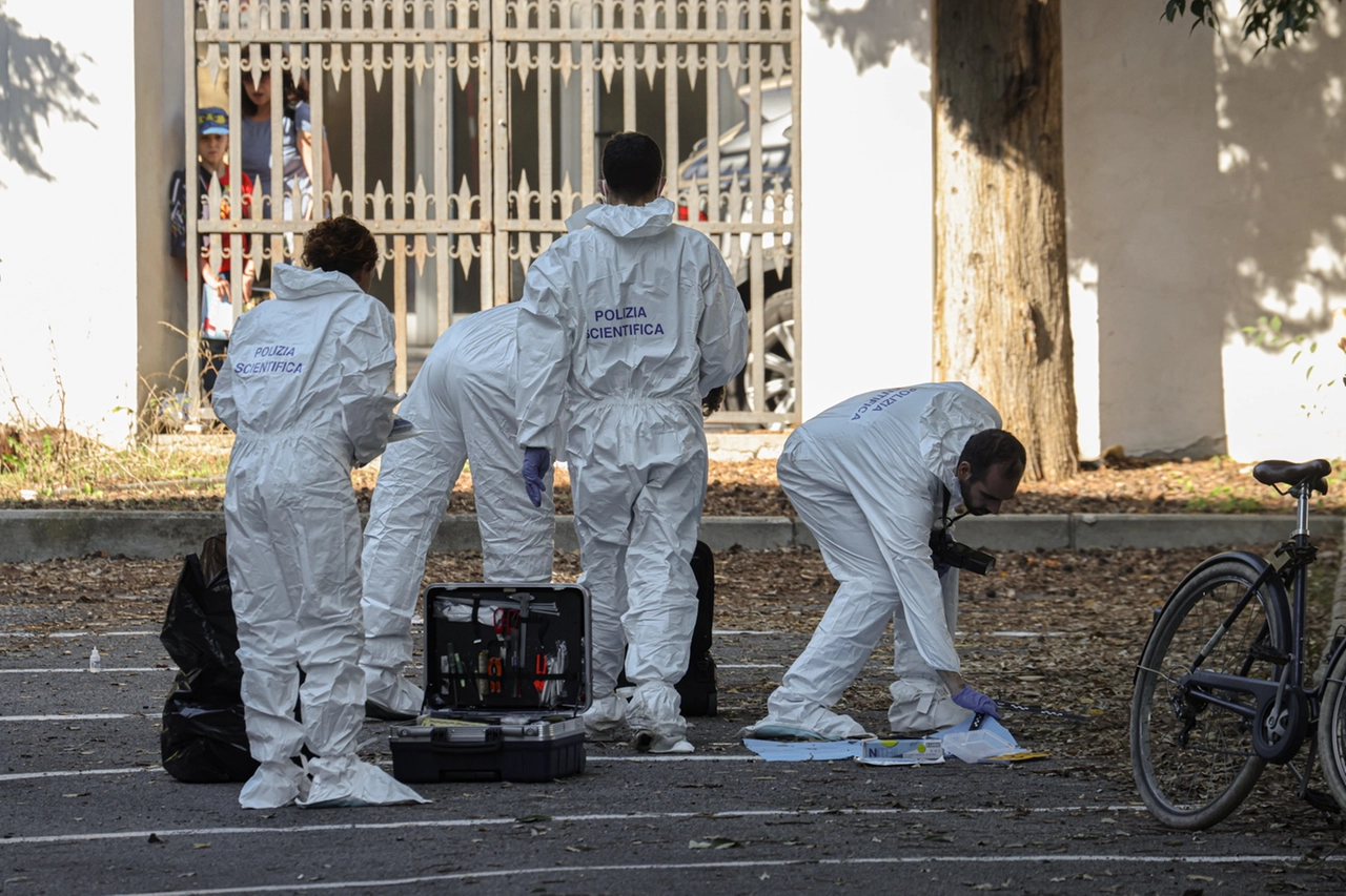 Rilievi della polizia scientifica 