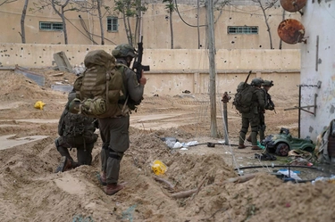 Guerra a Gaza, Netanyahu: “Entriamo a Rafah anche se Hamas libera gli ostaggi. Elezioni? Tra qualche anno”