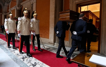 Napolitano, Macron e Steinmeier saranno a Roma per i funerali