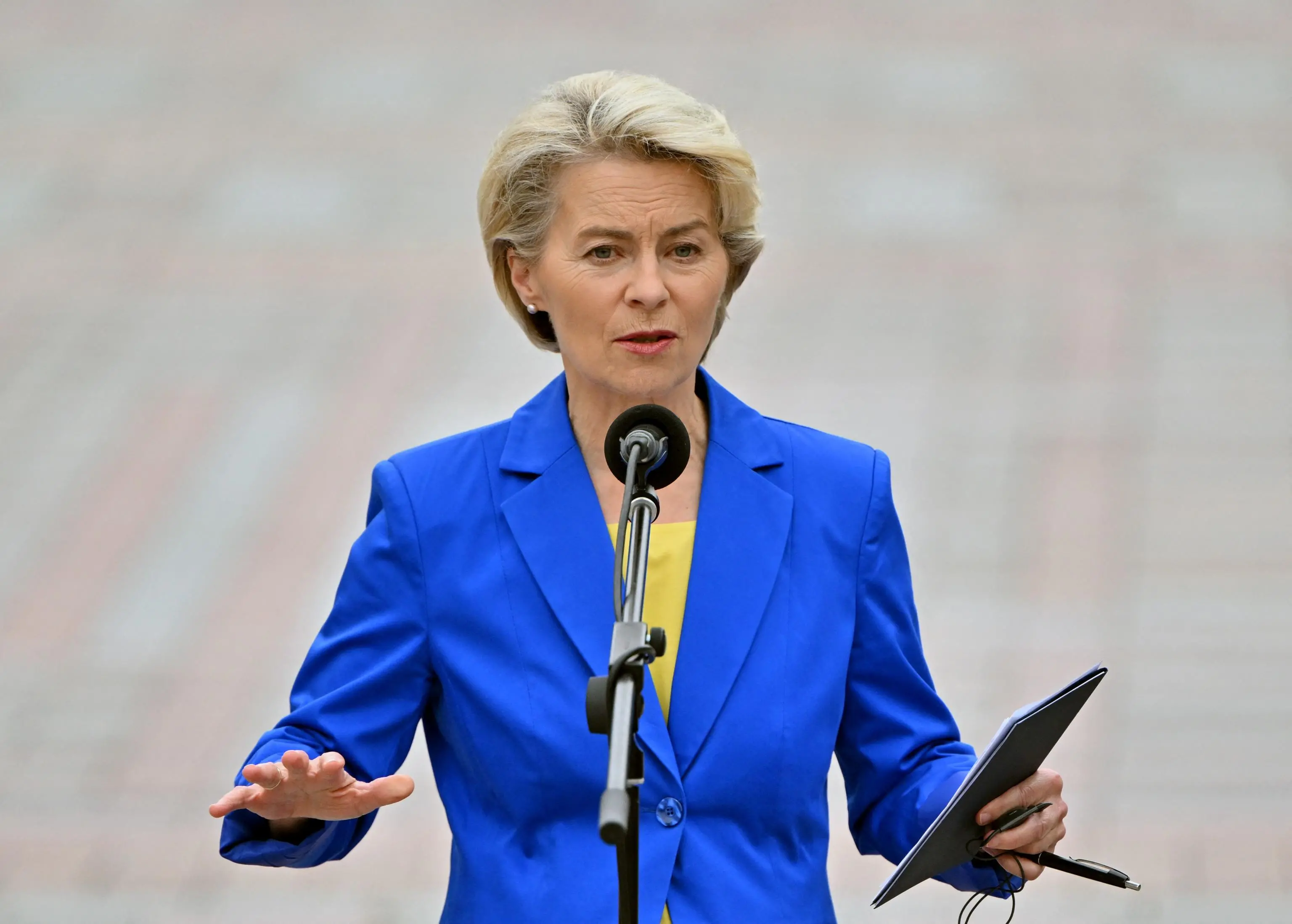 Von der Leyen: "Italia? Se le cose vanno male, l'Europa ha gli strumenti"