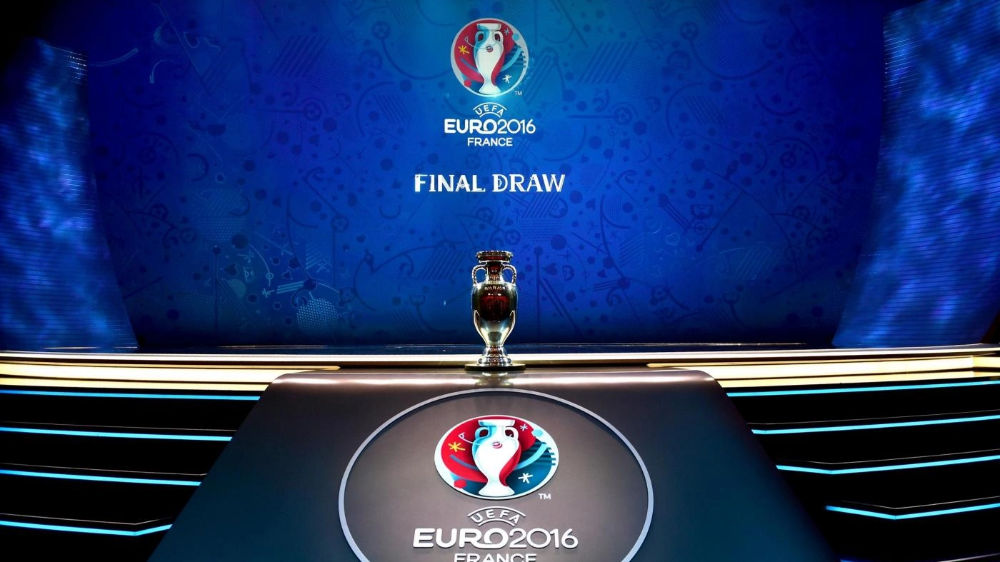 La coppa assegnata alla squadra vincitrice di Euro2016
