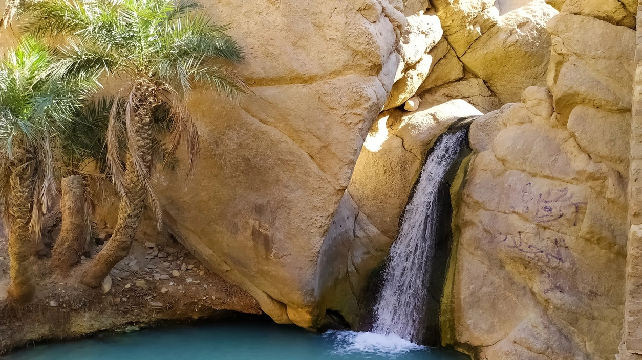 Natural waterfall of Oasis of Nefta, Chebika - Tunisia