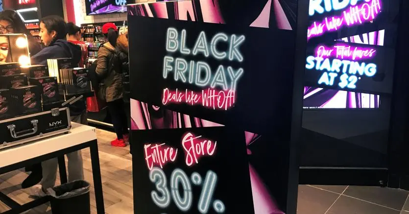 Black Friday 2021, la guida per evitare fregature e truffe su acquisti online e nei negozi