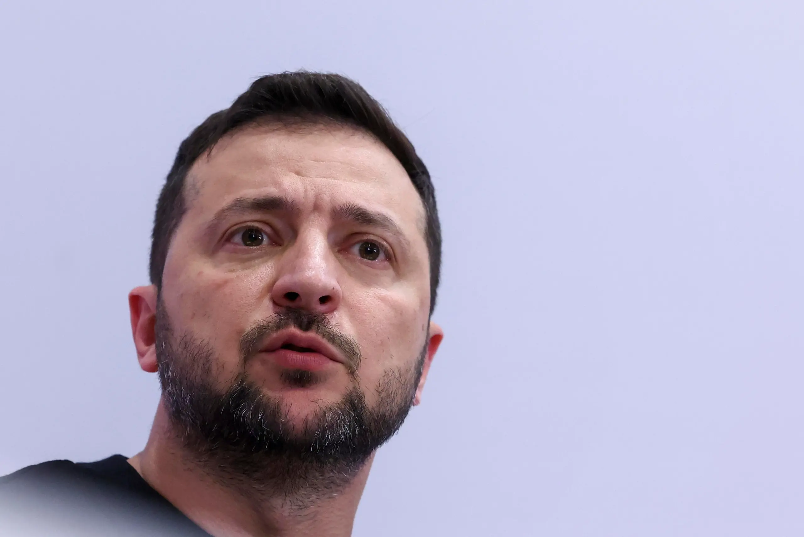 Guerra in Ucraina, Zelensky: “La Russia sta ritirando la flotta dalla Crimea”